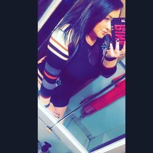 Meet your Posher, Kacey